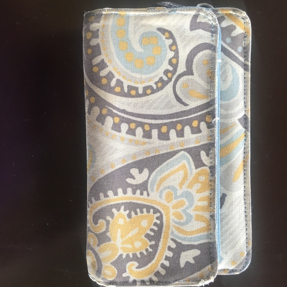 Thirty-One Perfect Cents Wallet